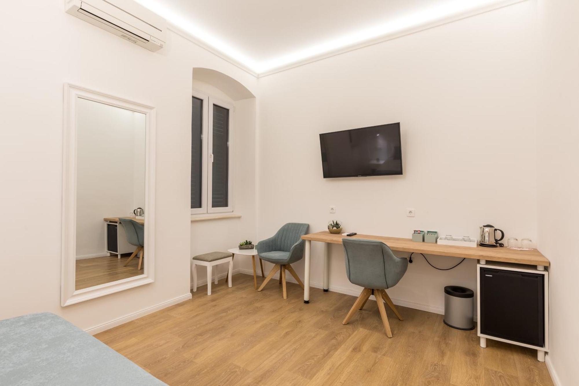 Maniva Old Town Luxury Rooms - Prime Spot By Riva Promenade ספליט מראה חיצוני תמונה