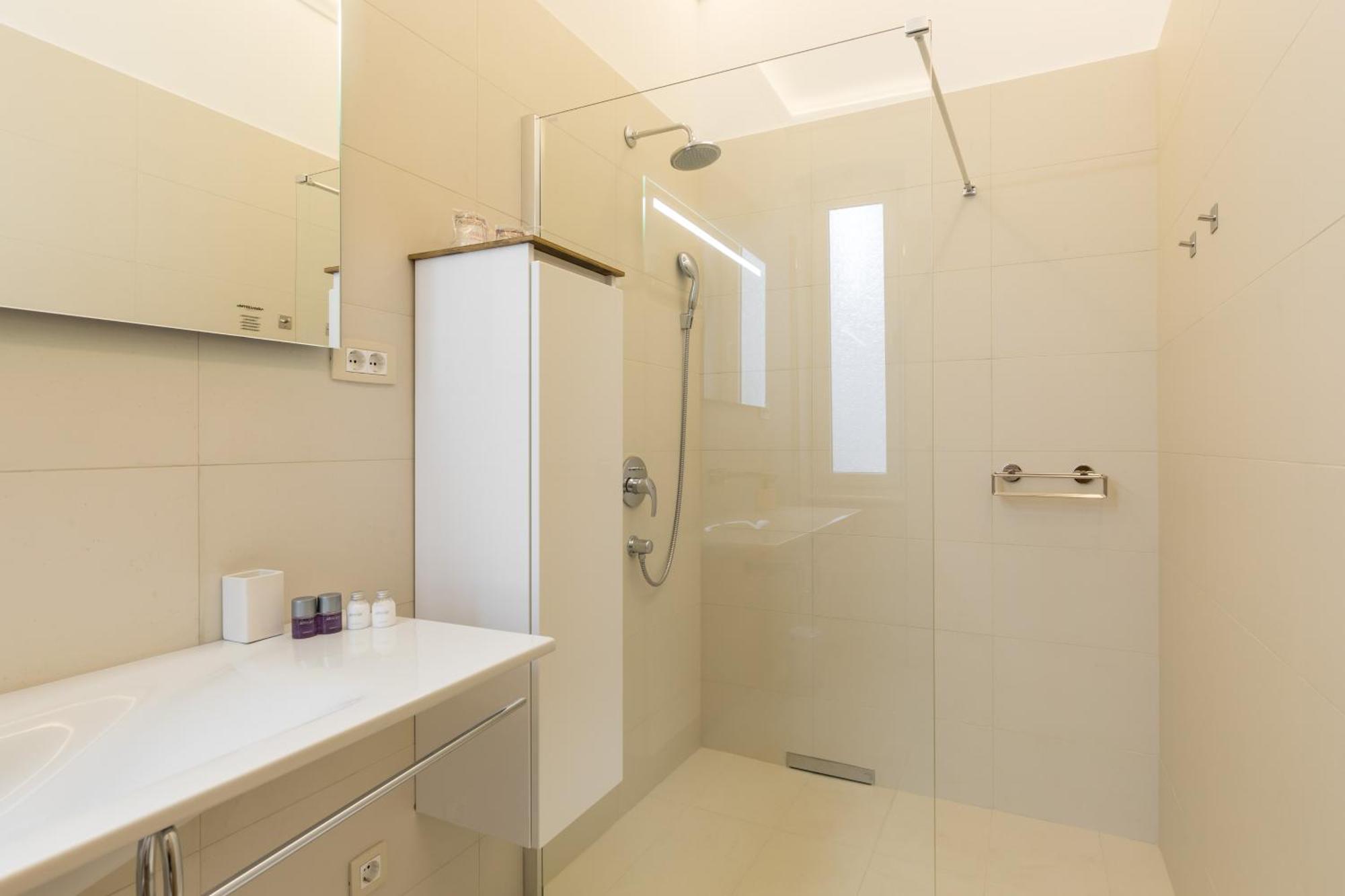Maniva Old Town Luxury Rooms - Prime Spot By Riva Promenade ספליט מראה חיצוני תמונה